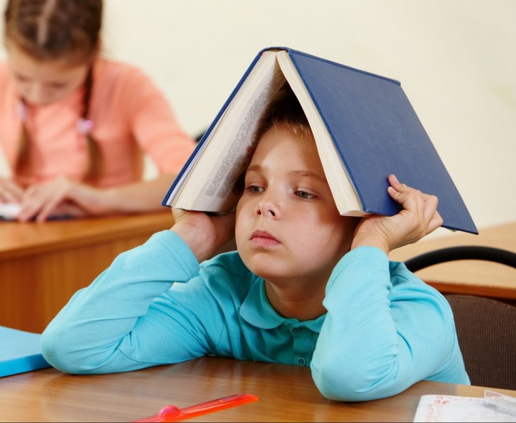 Что делать, когда ребенок не хочет учиться? 4 серьезных проблемы