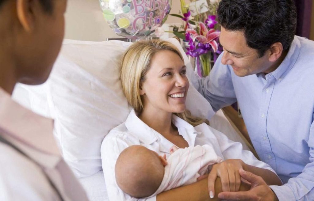Присутствие мужа на родах — хорошая ли идея? Плюсы и минусы семейных родов